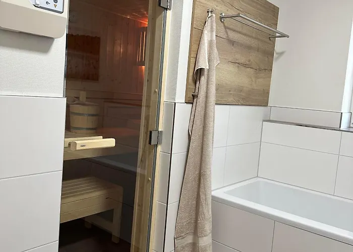 Diemelblick 14 Mit Seeblick Und Sauna Am Fuer Bis Zu 6 Gaeste Diemelsee